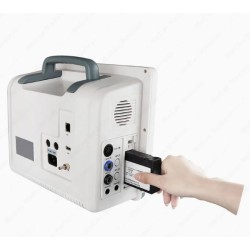 ICU Room ECG Wall Mount Vet Station Supervisor 12 Inches Patient Monitor